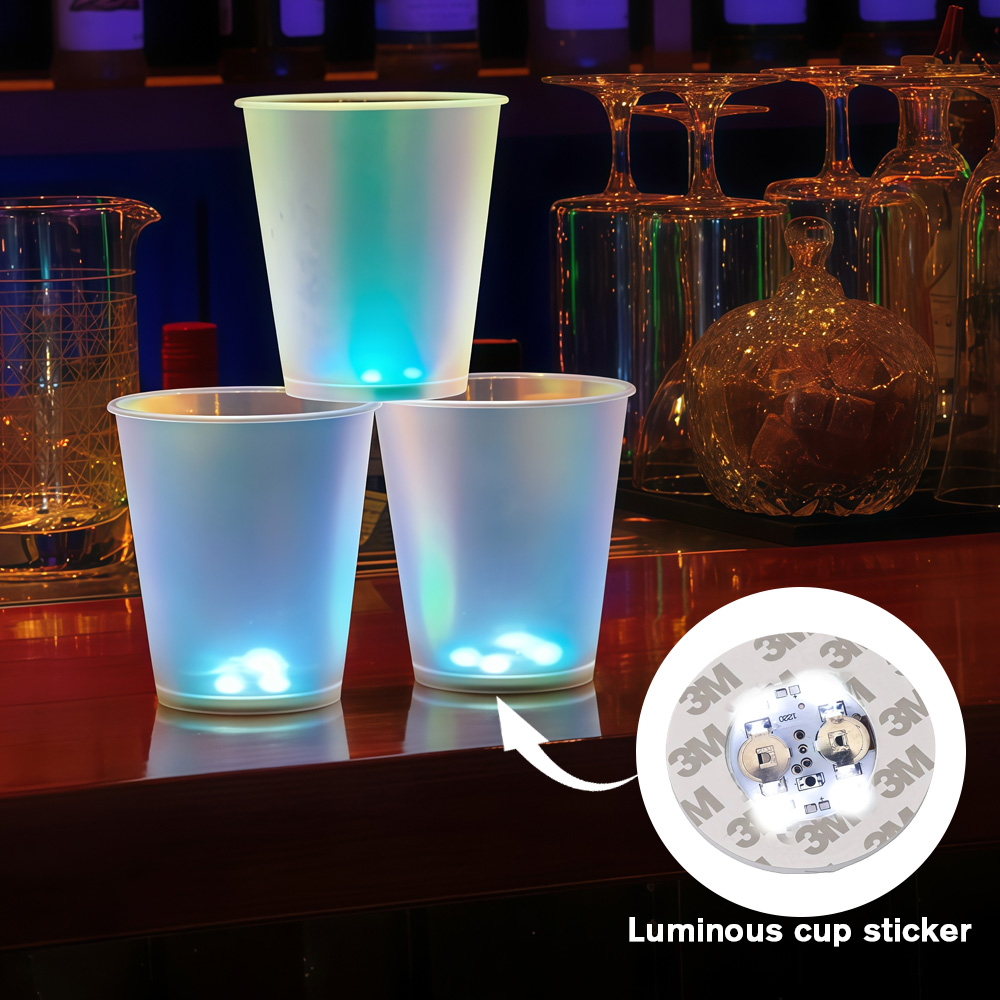 Glow In The Dark Party Glasses - 10個入り LED 暗闇で光るカップ 光るワイングラス 使い捨てカップ ネオンライトアップカップ