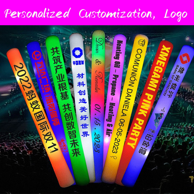 Flashing Led Foam Sticks Party - 30個入り LED発光フォームスティック。パーソナライズ可能で、点滅機能付き。誕生日パーティー、応援、結婚式、クリスマスパーティーなどに最適。