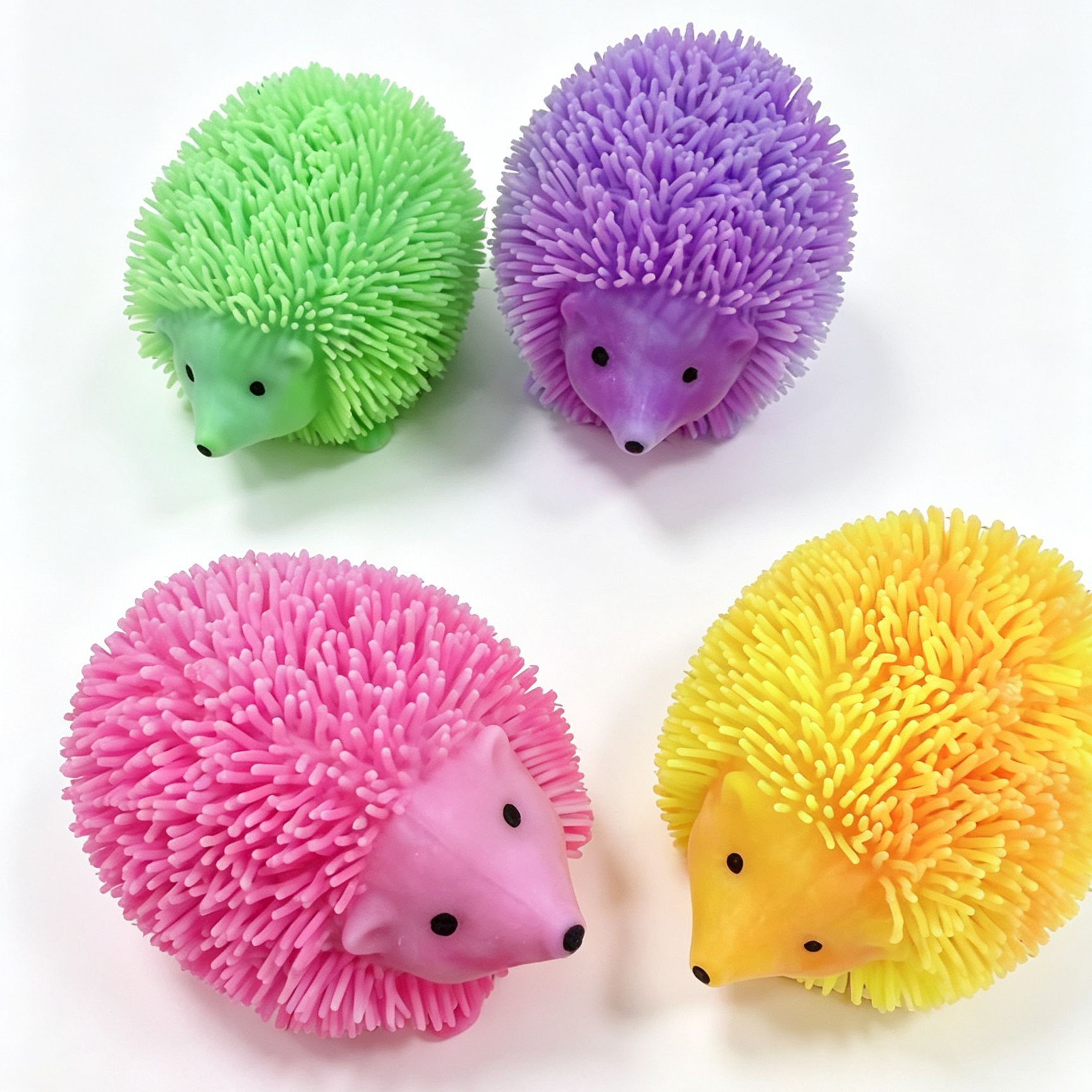 サクサクとした手触りの、手作りのボール型ハリネズミのおもちゃ - Novelty Gifts のレビューと価格